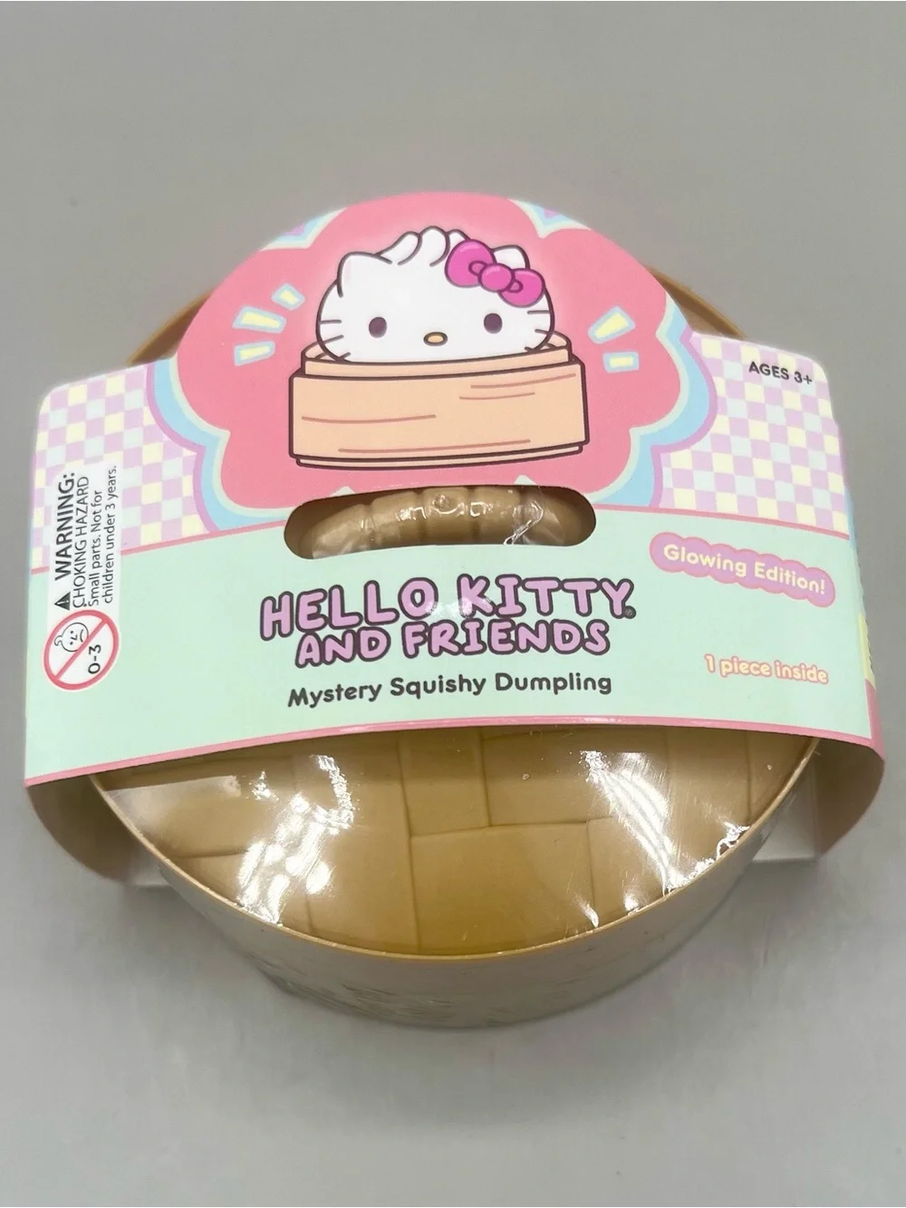 Sanrio HELLO KITTY Glowing Edition ✨Mystery Dumpling 4” Squishy NEW